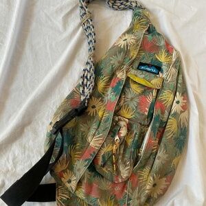 Tropical Kavu women’s backpack in good used condition.